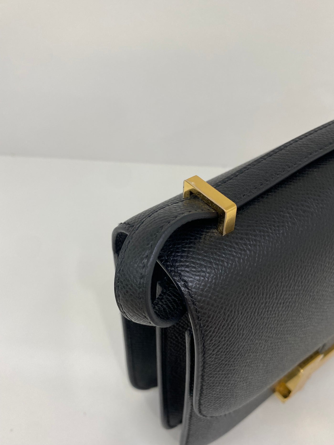 Hermes Constance 18 Noir GHW