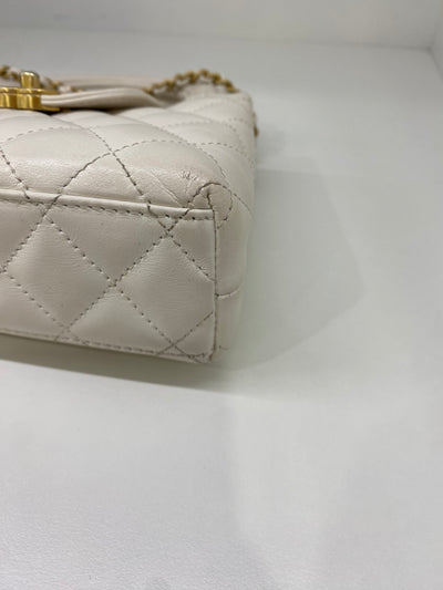 Chanel Kelly Cream GHW