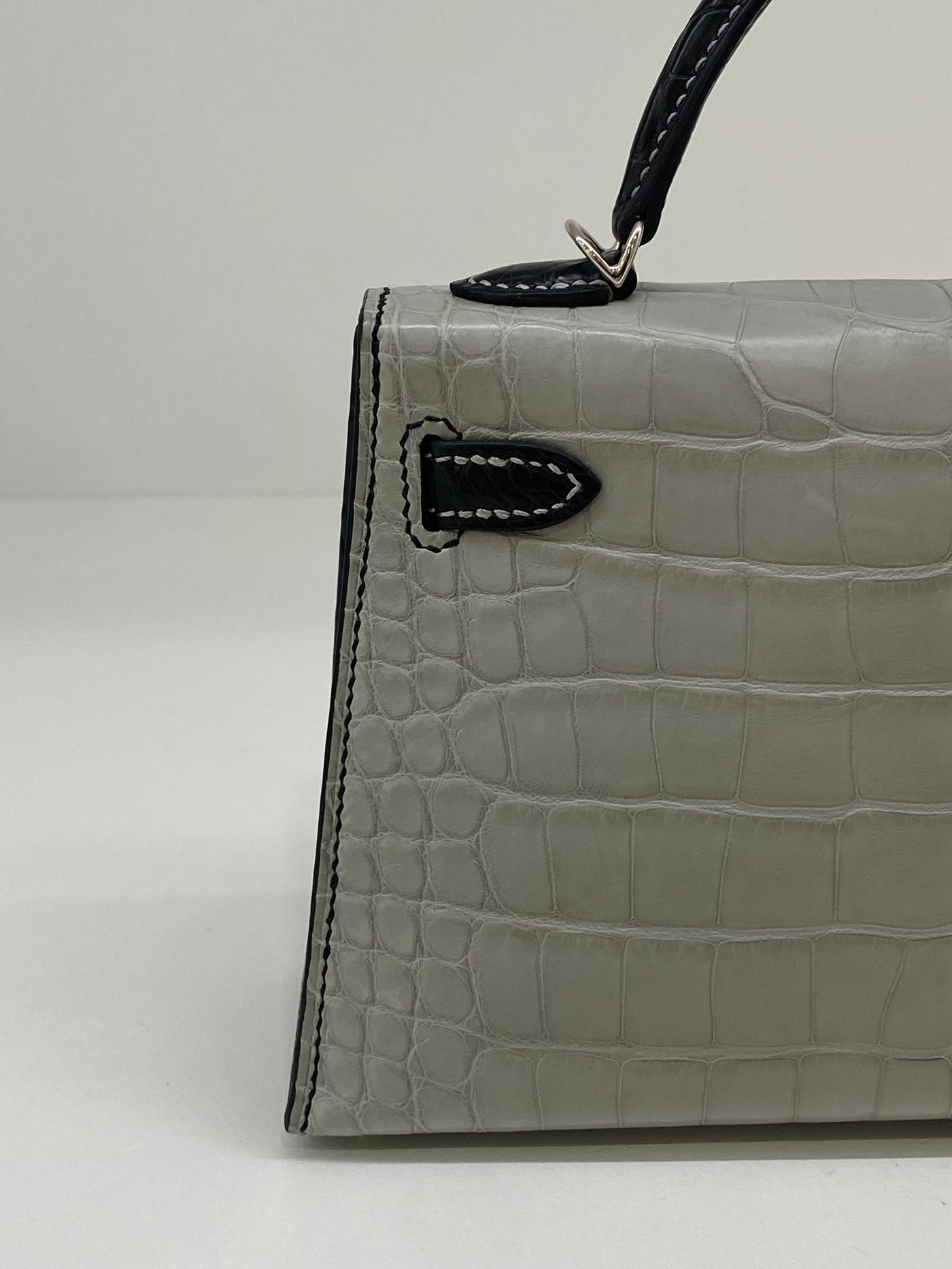 Hermes Mini Kelly Alligator Panda Gris Perle & Noir PHW HSS