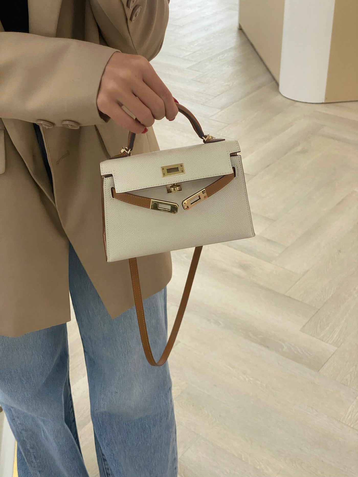 Hermes Mini Kelly Special Order Craie & Biscuit GHW