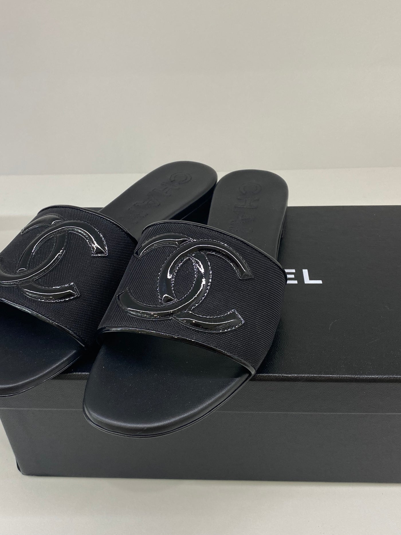 Chanel Black Slides Size 38