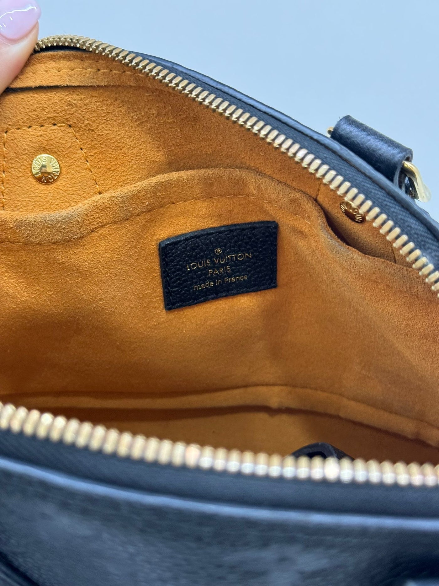 Louis Vuitton Alma Black Mini