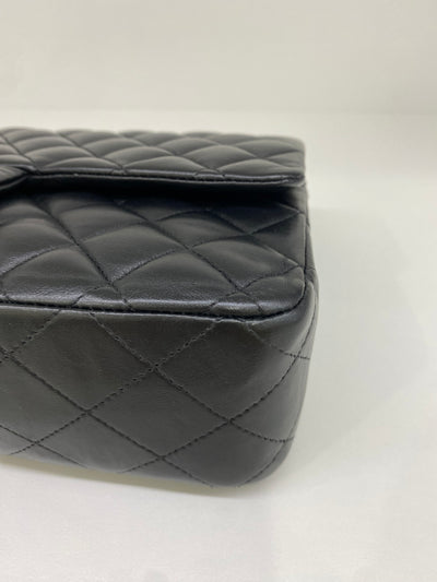 Chanel Classic Flap - Medium Black Lambskin GHW