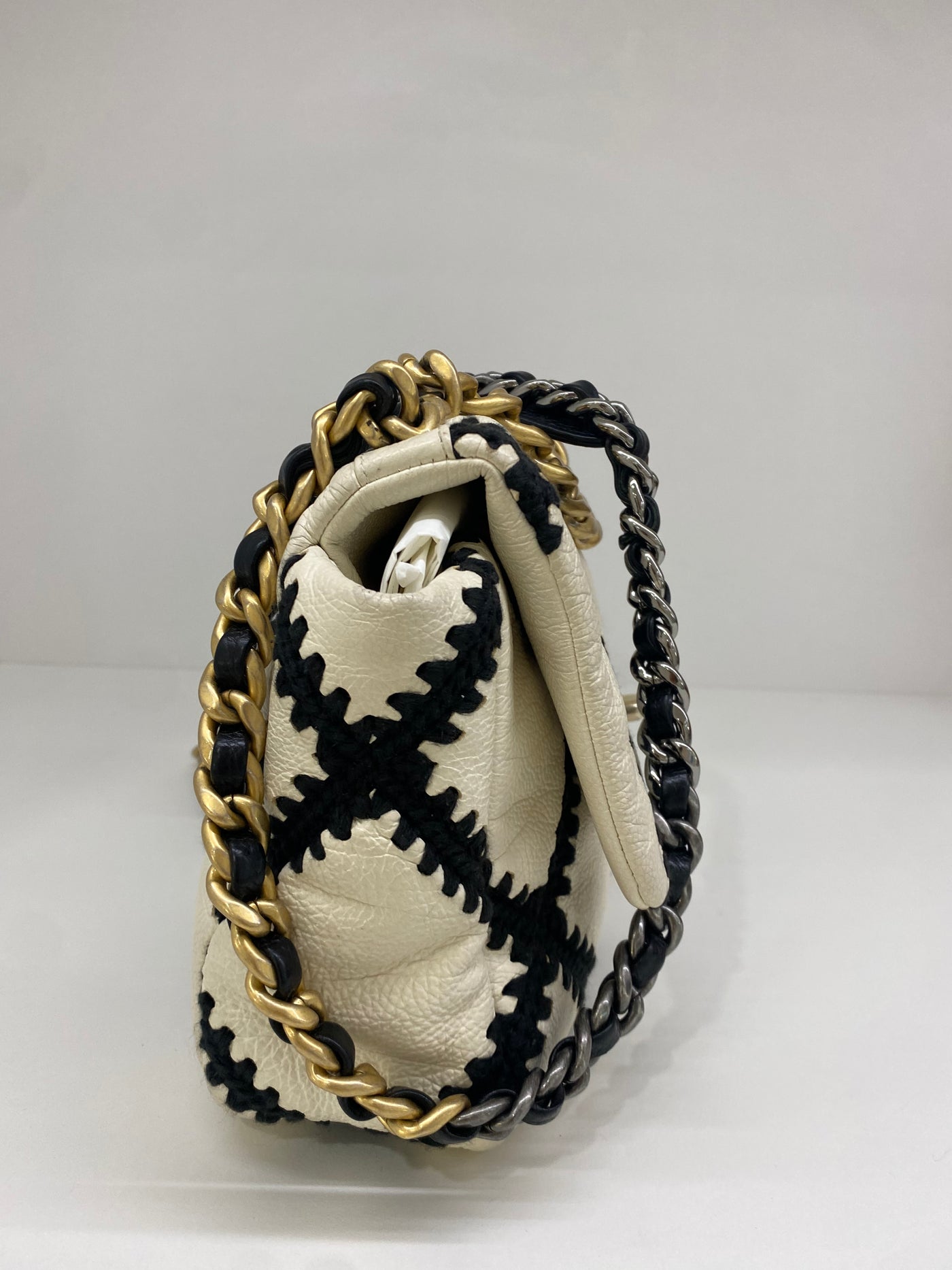Chanel 19 Bag Small White/Black