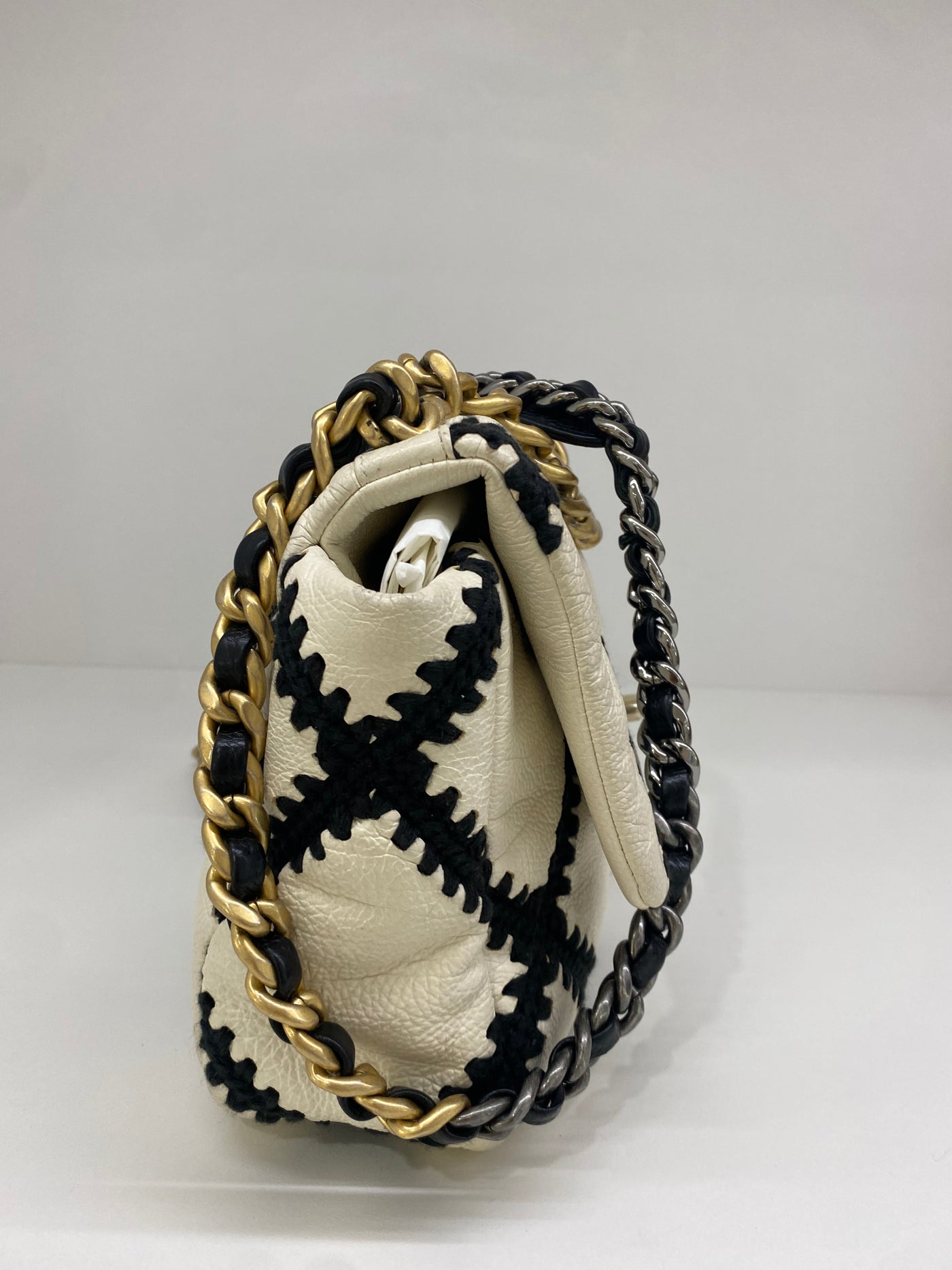 Chanel 19 Bag Large White/Black