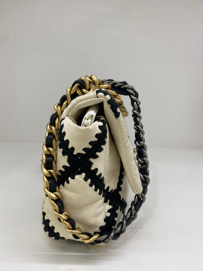 Chanel 19 Bag Small White/Black