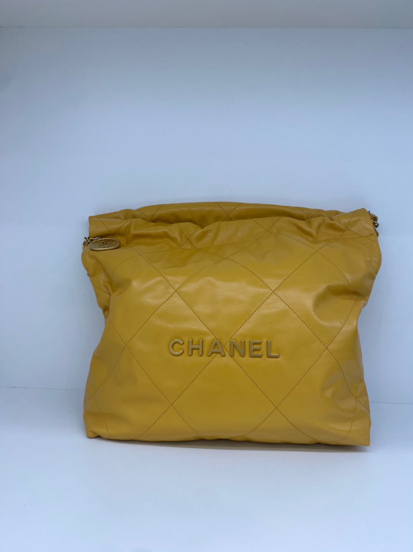 Chanel Small 22 Yellow GHW