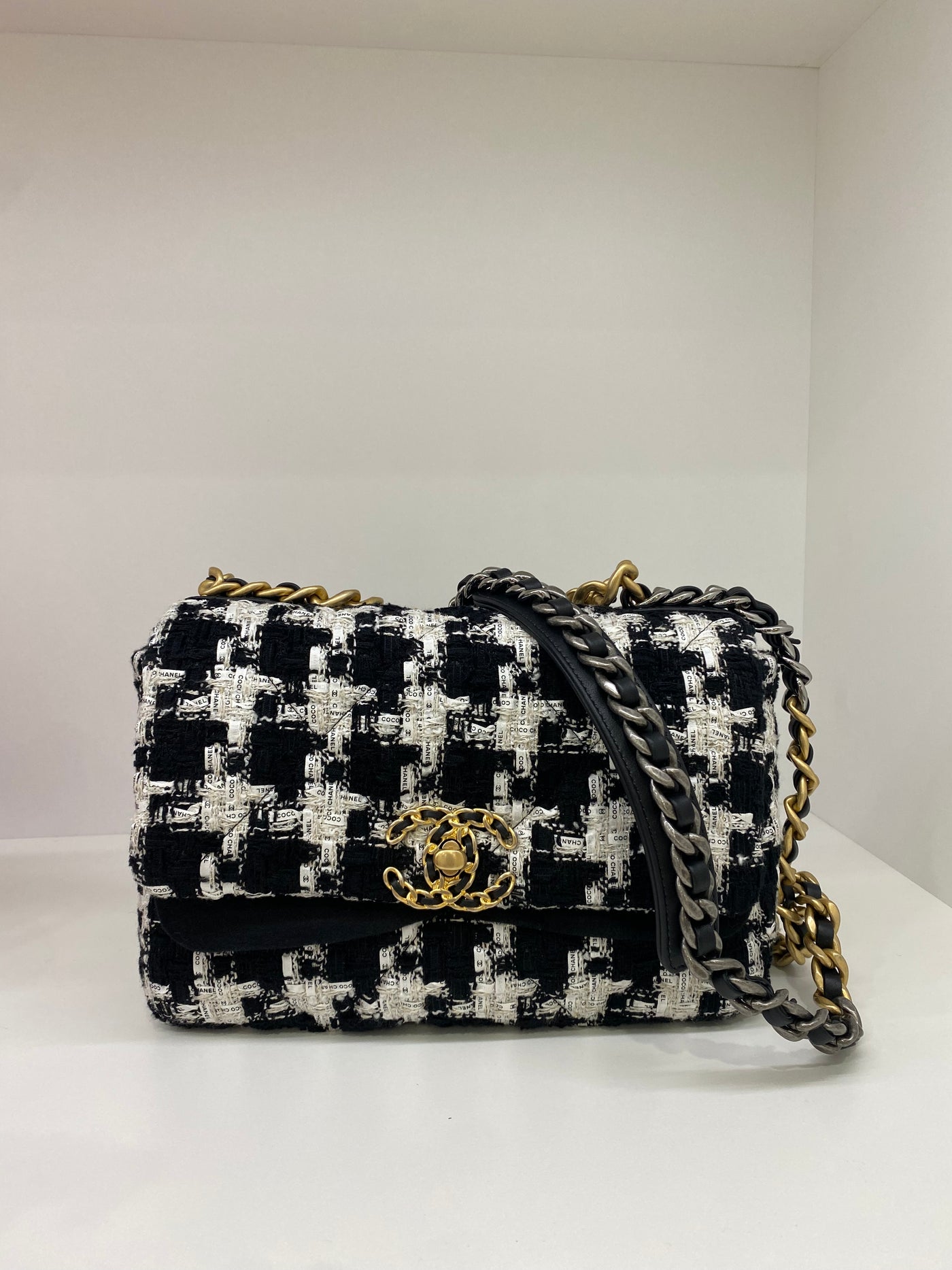 Chanel 19 bag small - Tweed houndstooth