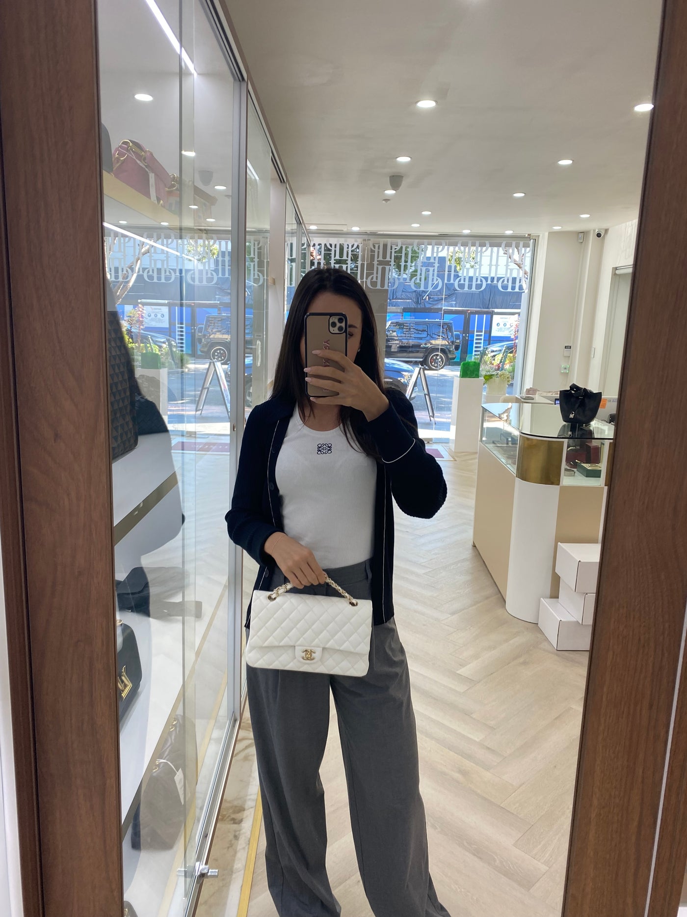 Chanel Classic Flap Medium White Caviar CHW