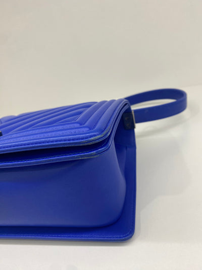 Chanel Boy Bag Medium - Electric Blue (series 24)