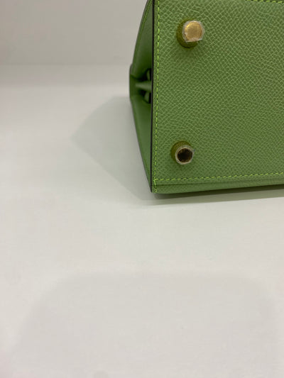 Hermès Kelly 25 Sellier Vert Criquet GHW