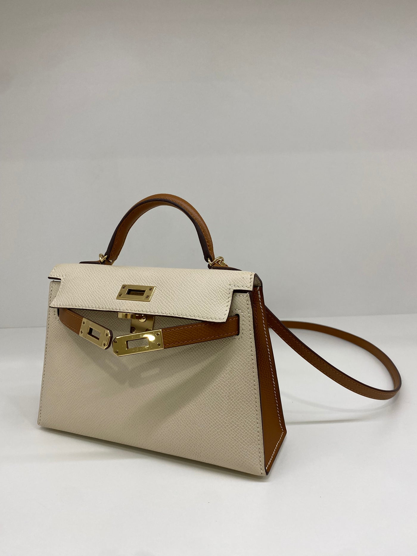 Hermes Mini Kelly Special Order Craie & Biscuit GHW