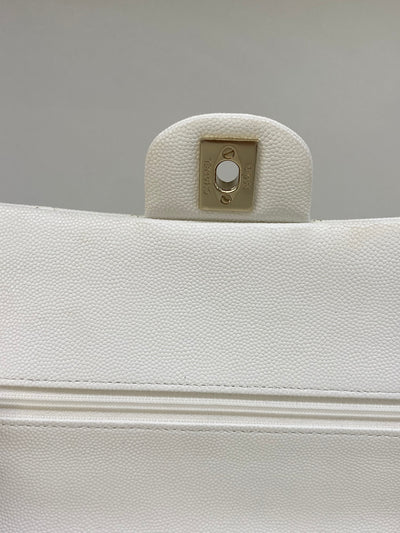 Chanel Classic Flap Medium White Caviar CHW