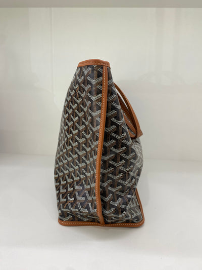 Goyard Anjou PM Black and Tan