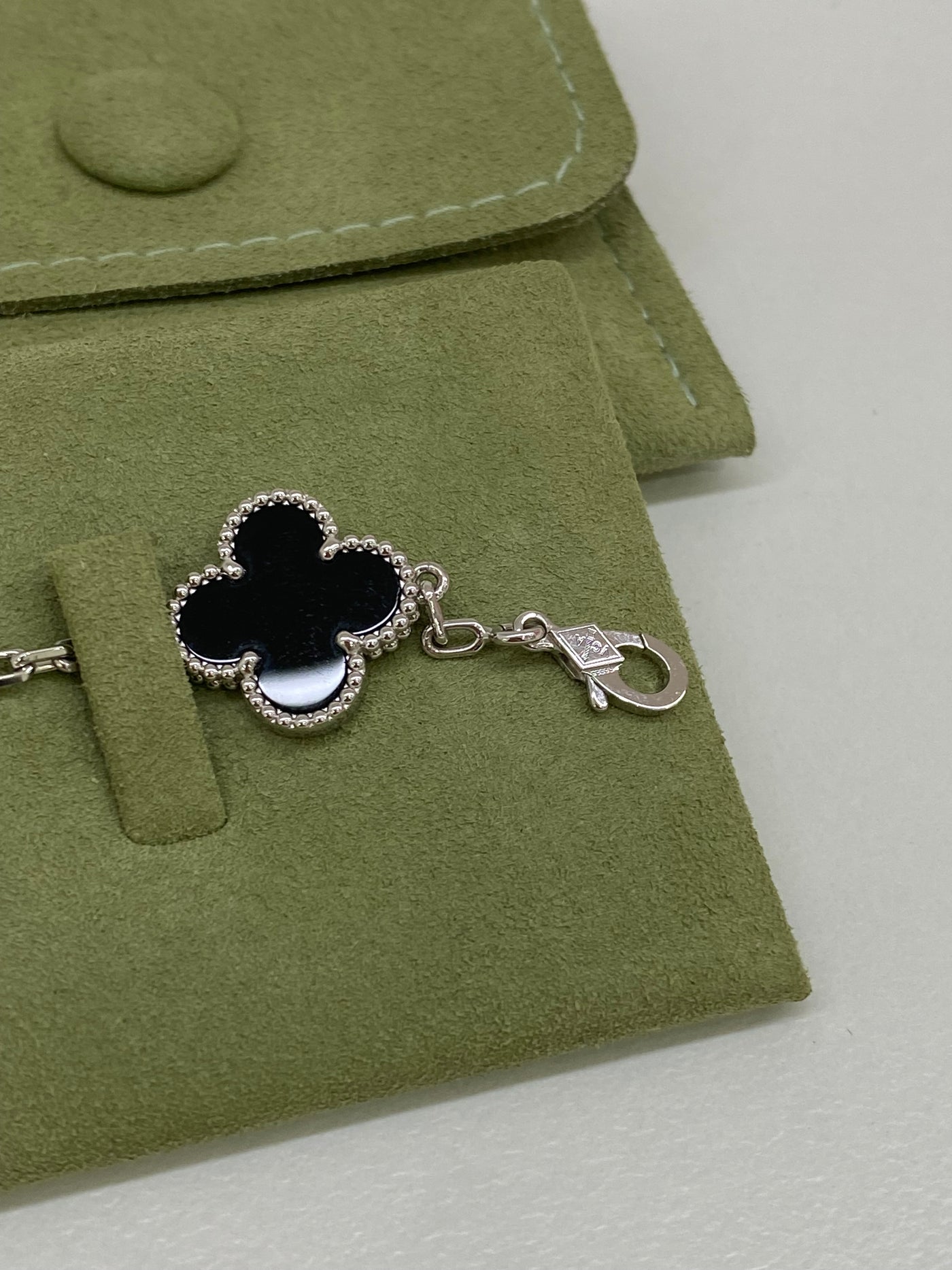 Van Cleef & Arpels 5 Motif Alhambra Bracelet - Onyx & Diamonds