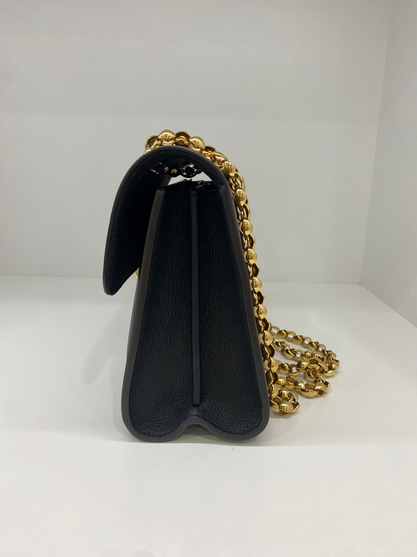 Louis Vuitton Victoire Monogram GHW