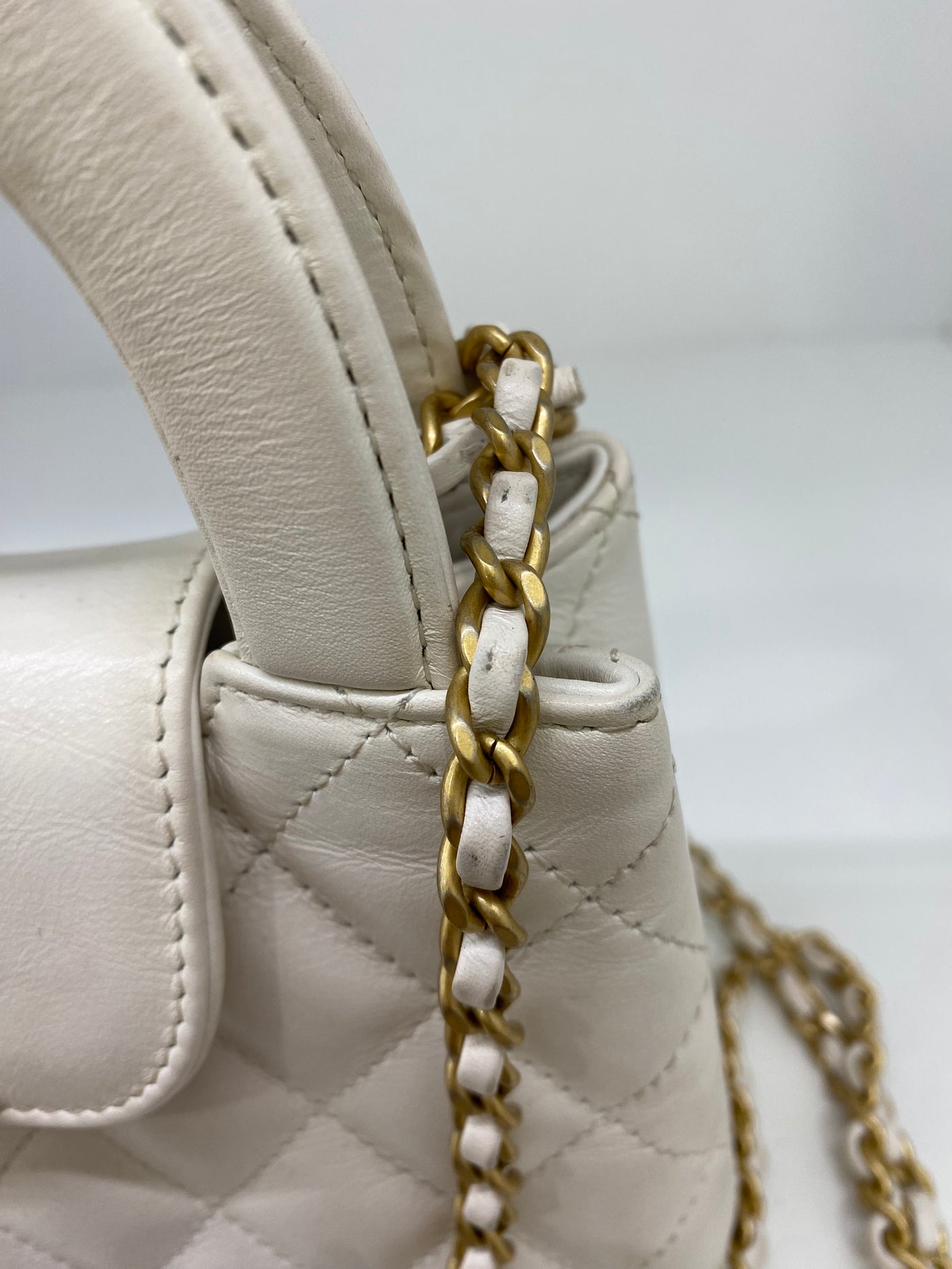 Chanel Kelly Cream GHW