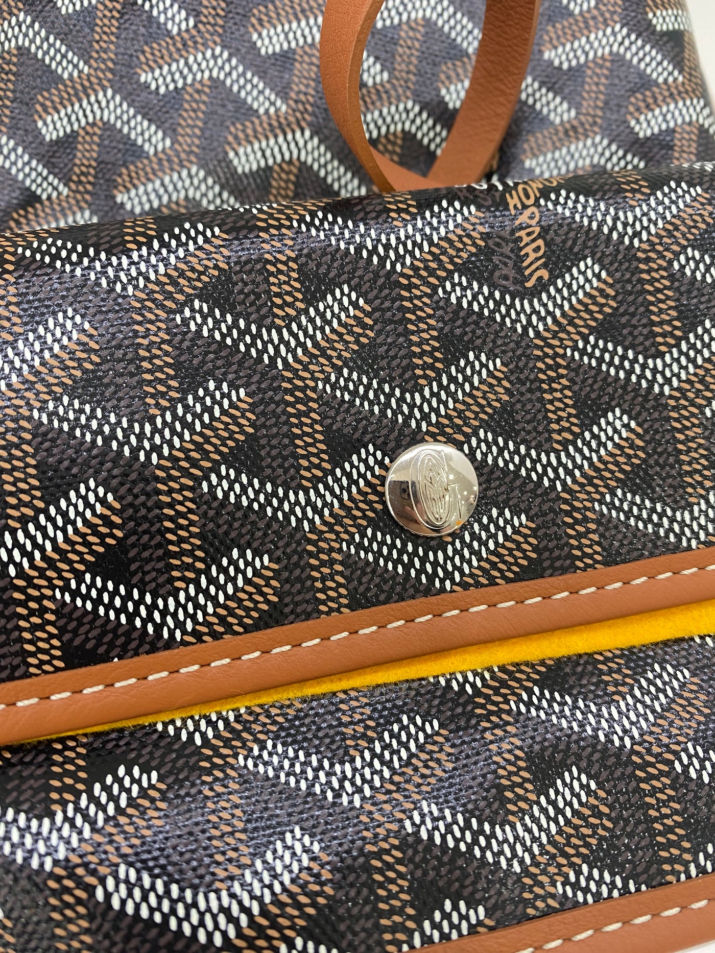 Goyard Anjou PM Black and Tan