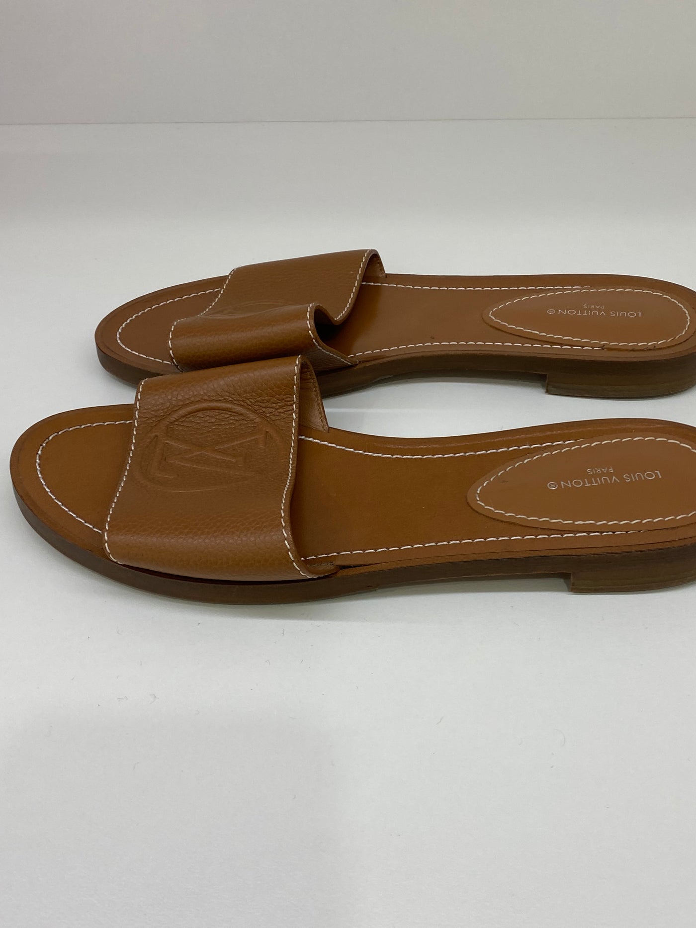 Louis Vuitton Leather Sandals - Size 38.5