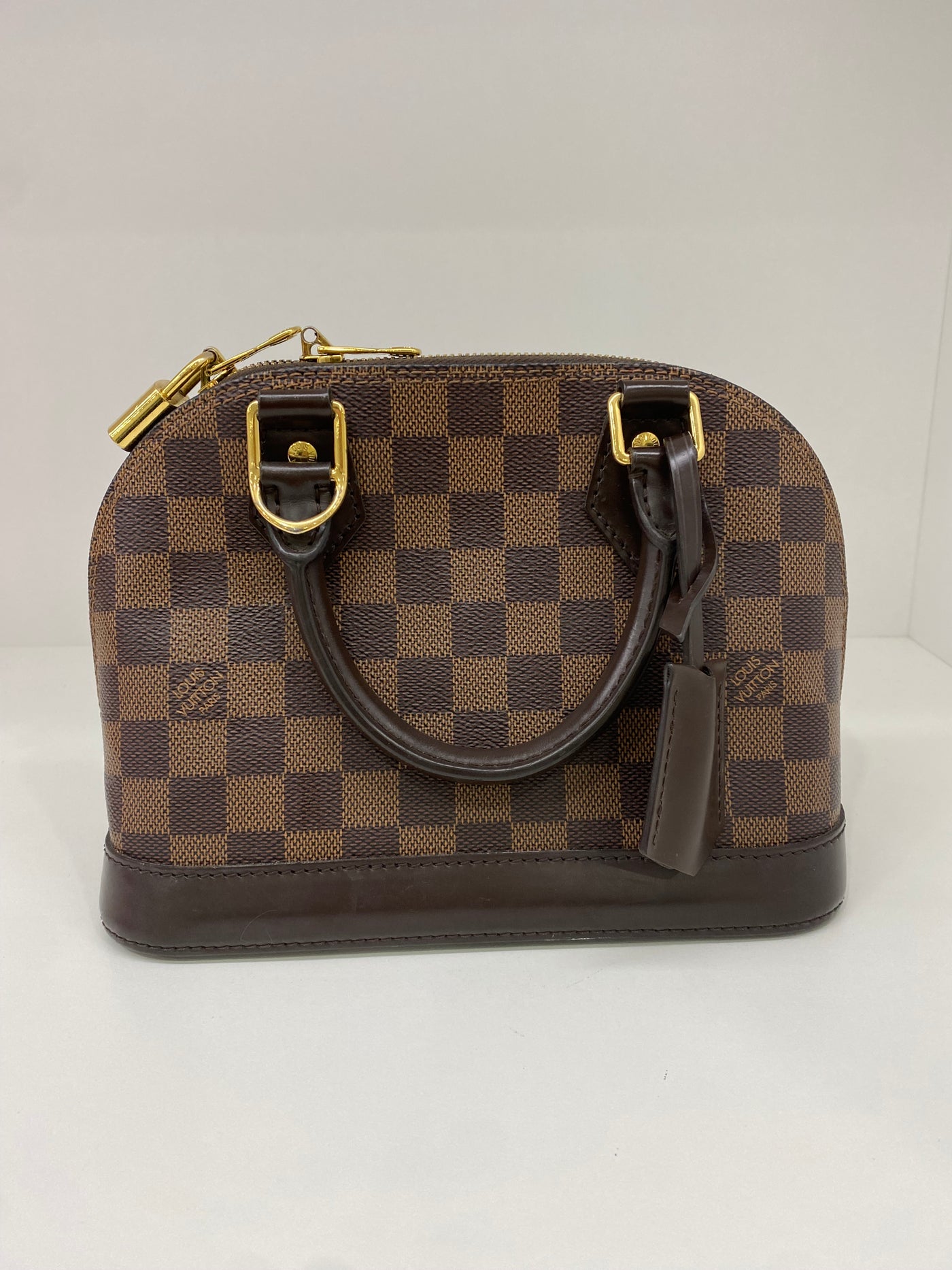 Louis Vuitton Alma BB Damier