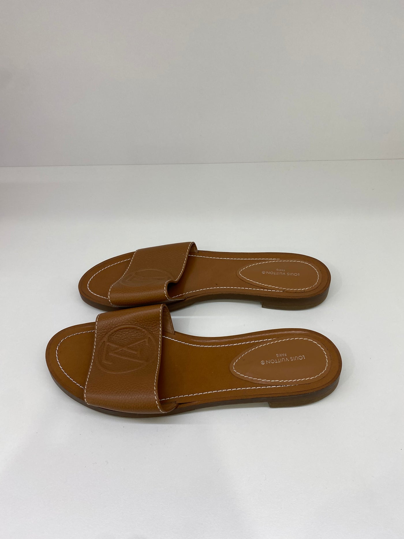 Louis Vuitton Leather Sandals - Size 38.5