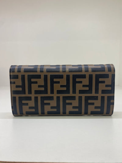 Fendi Continental With Chain