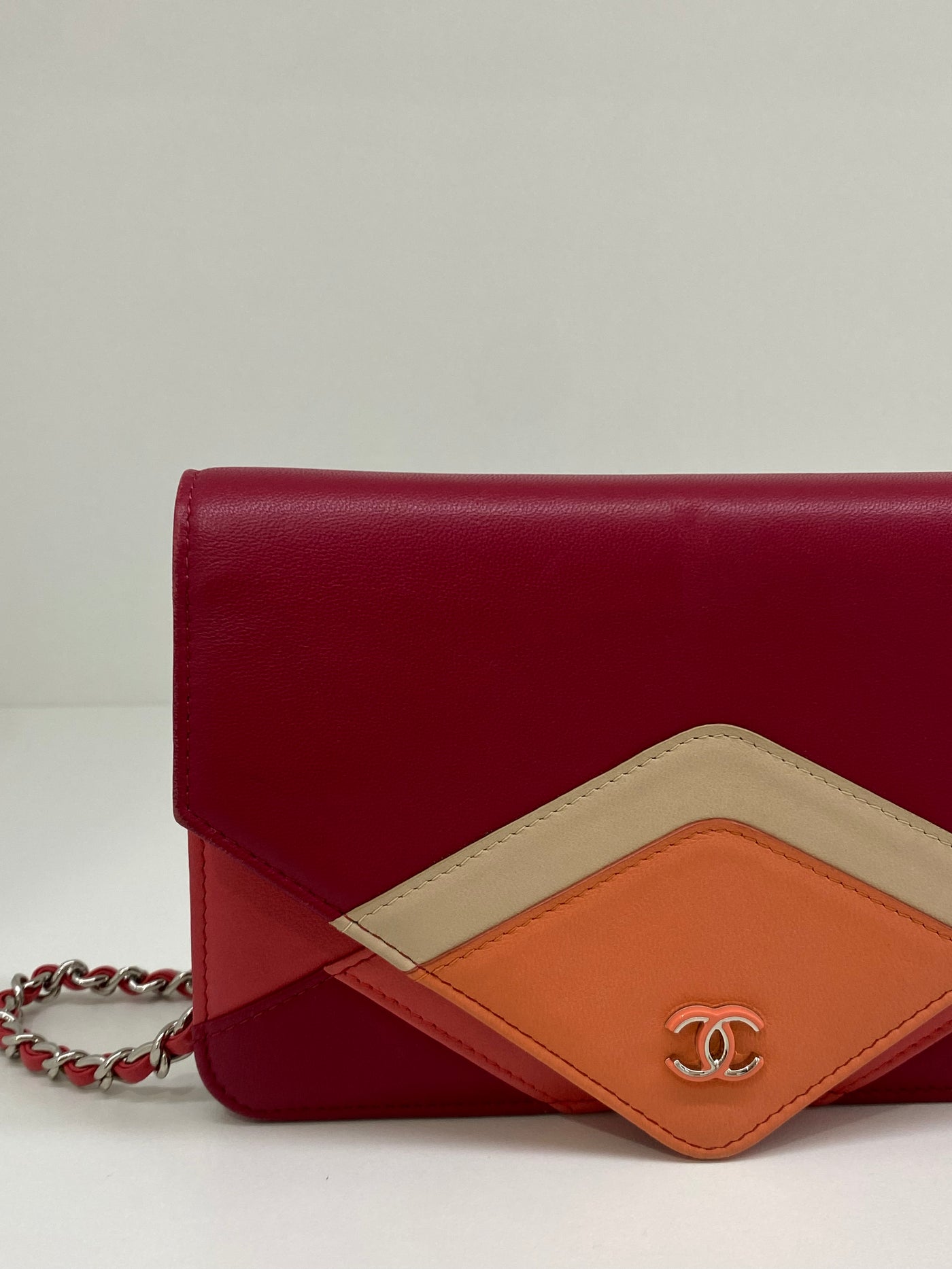 Chanel WOC Wallet on Chain - Pink/orange/beige