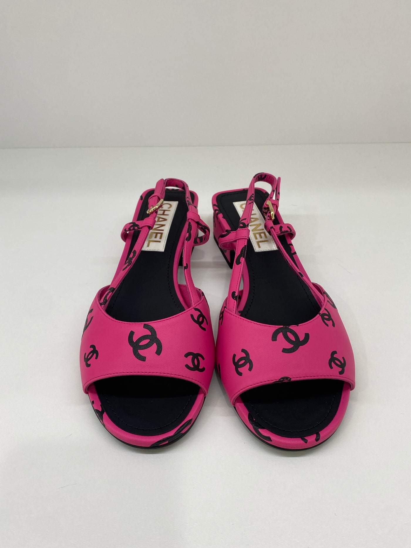Chanel Slingbacks Pink and Black Size 38C
