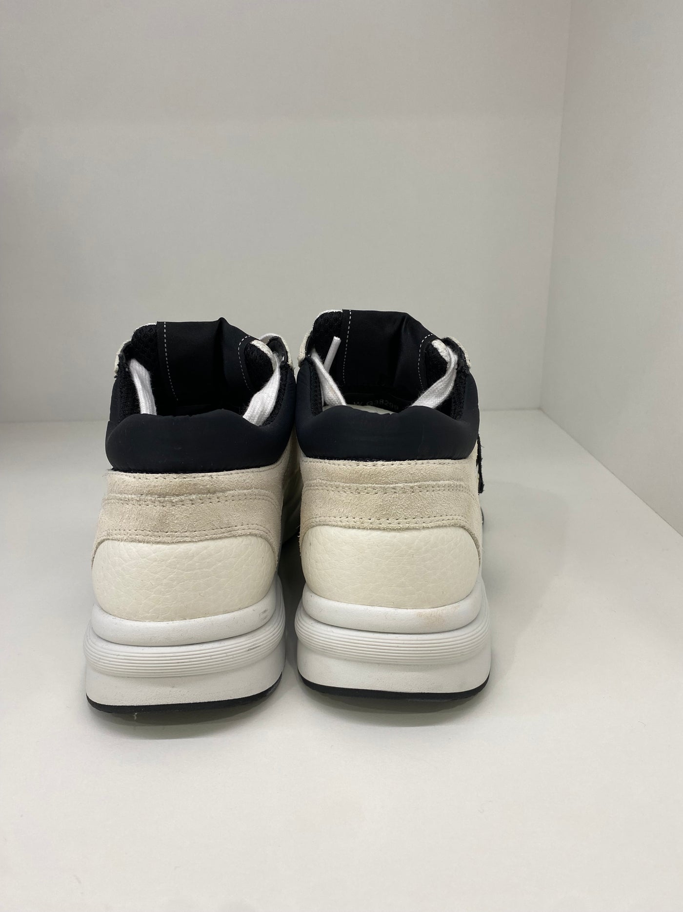 Chanel Sneaker Size 36