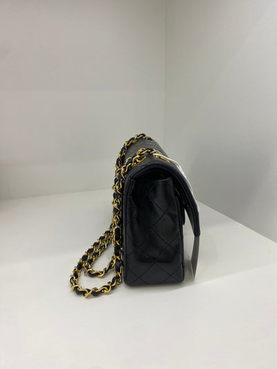 Chanel Classic Flap Medium Black GHW