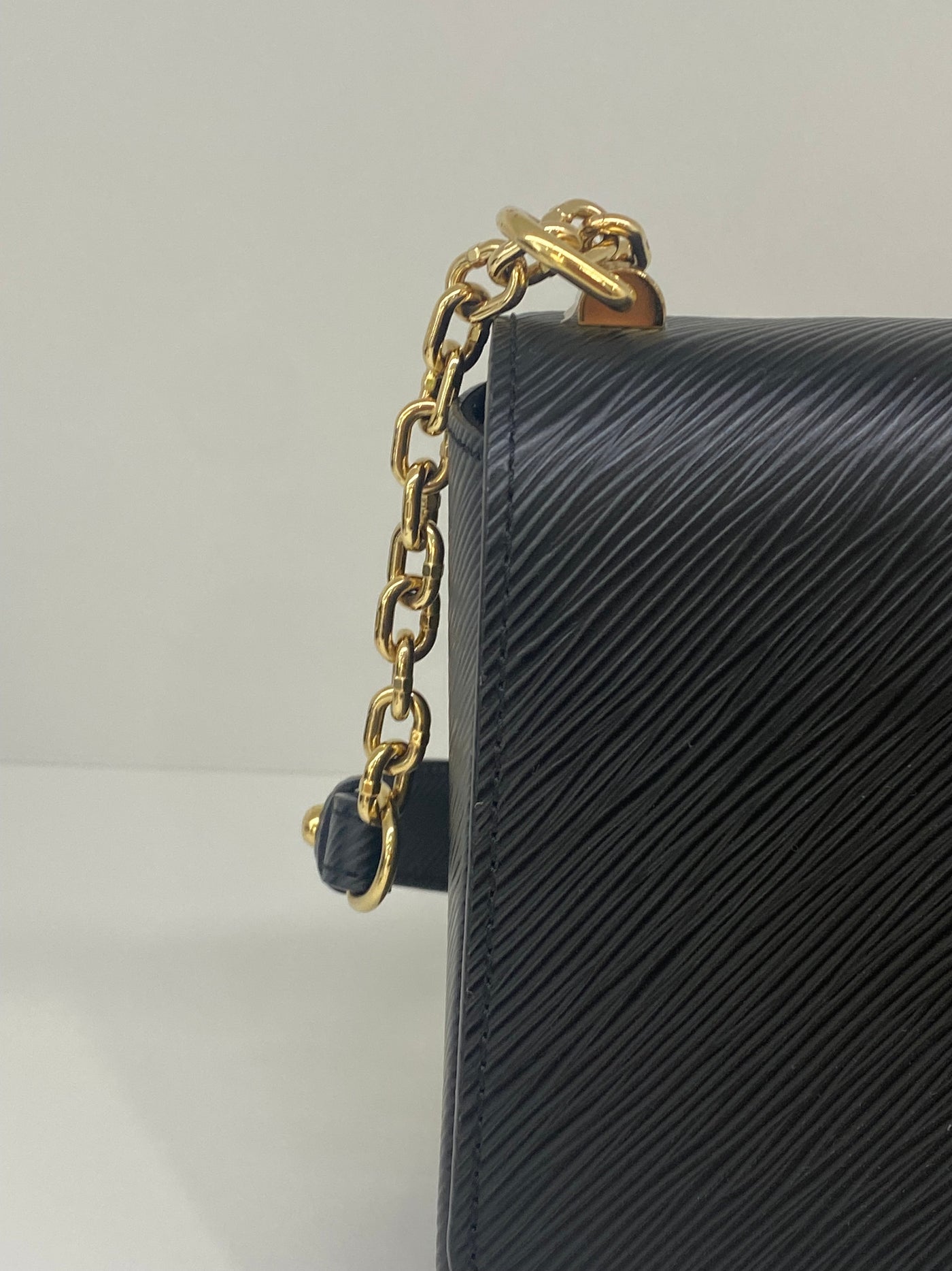 Louis Vuitton Twist MM Bag Black GHW
