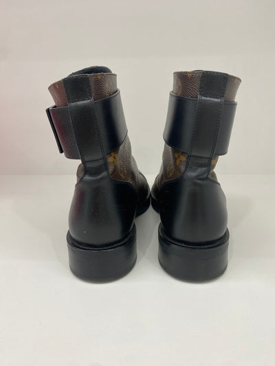 Louis Vuitton Monogram Wonderland Twist Boots size 39