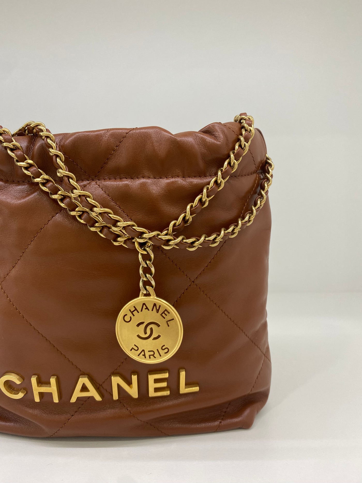 Chanel 22 Bag Mini - Caramel GHW