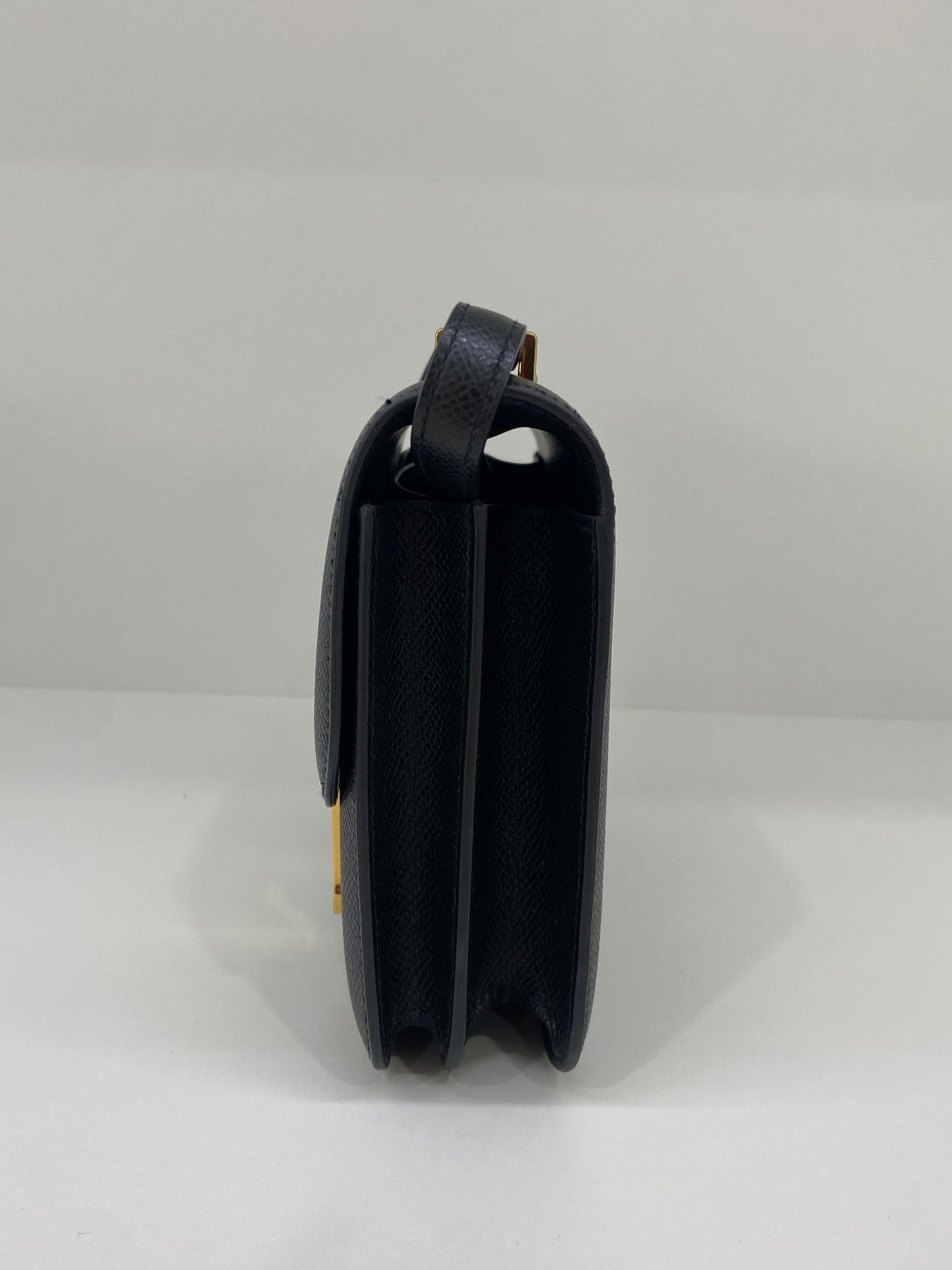 Hermes Constance 18 Noir GHW