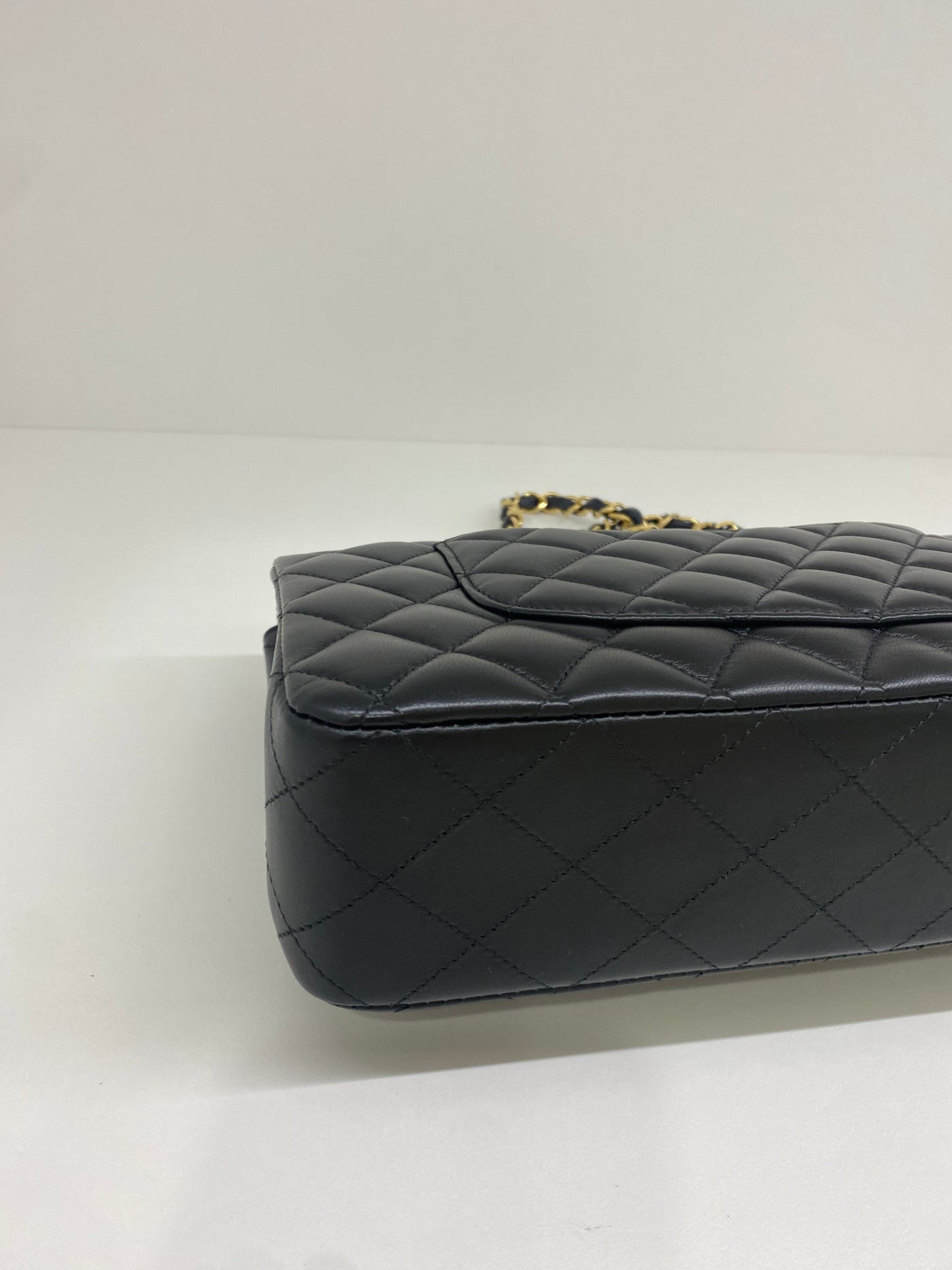 Chanel Classic Flap - Medium Black GHW