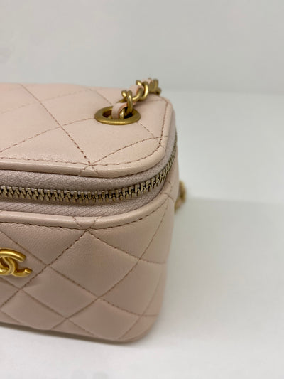 Chanel Mini Vanity Pale Pink GHW