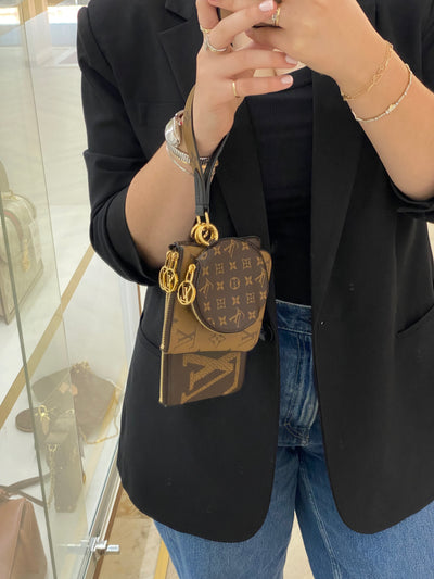 Louis Vuitton Trio Pouch Monogram GHW
