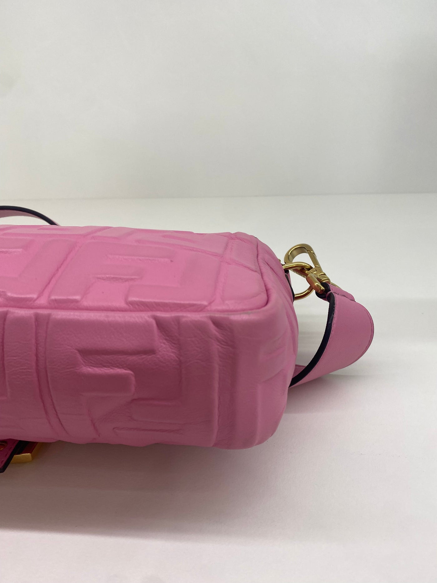 Fendi Baguette Pink GHW