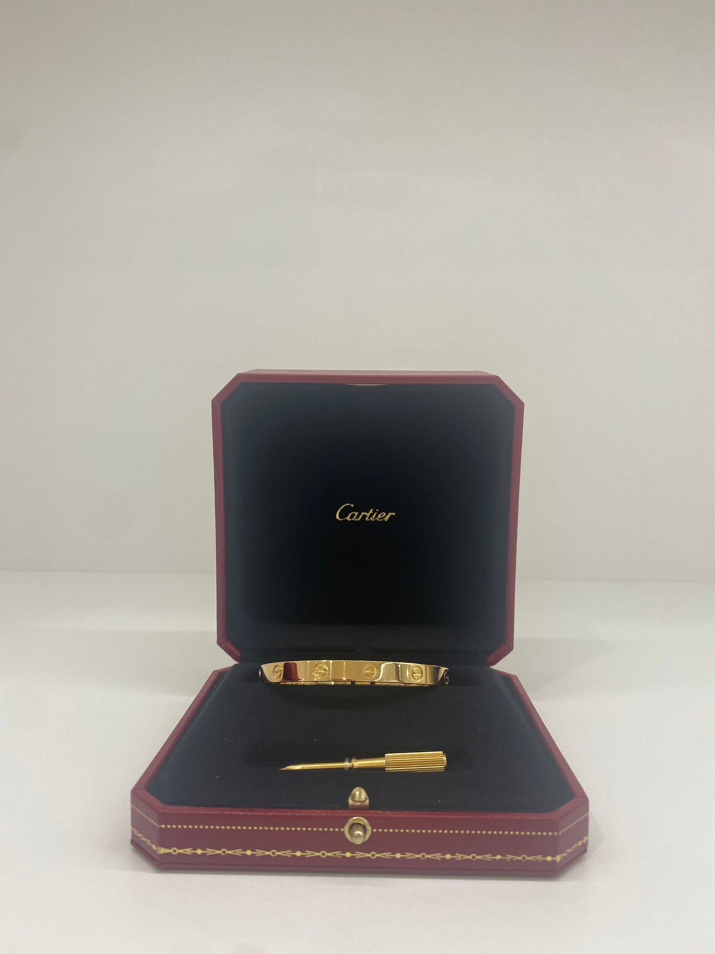 Cartier Love bangle - Yellow gold size 18