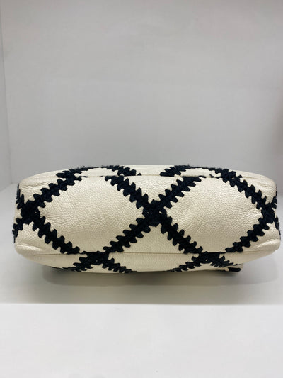Chanel 19 Bag Small White/Black
