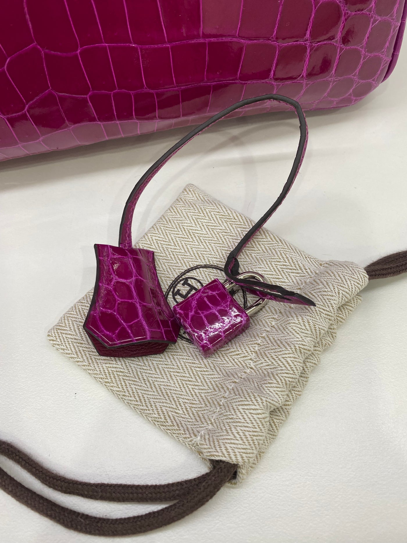 Hermes Birkin 30 Crocodile Niloticus Rose Pourpre PHW