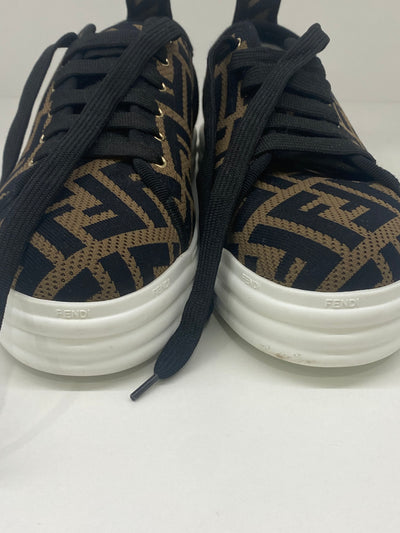 Fendi FF logo sneakers size 37