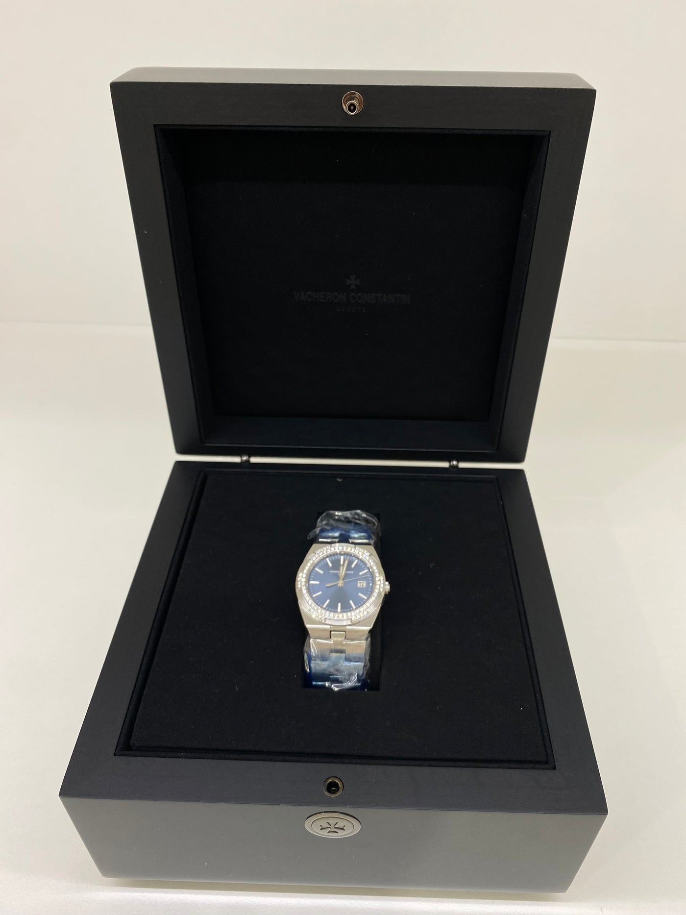 Vacheron Constantin 1205V/100A-B590 - Year 2022