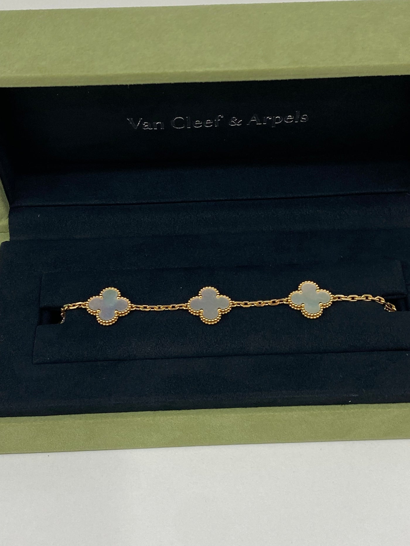 Van Cleef Arpels Alhambra Bracelet MOP YG