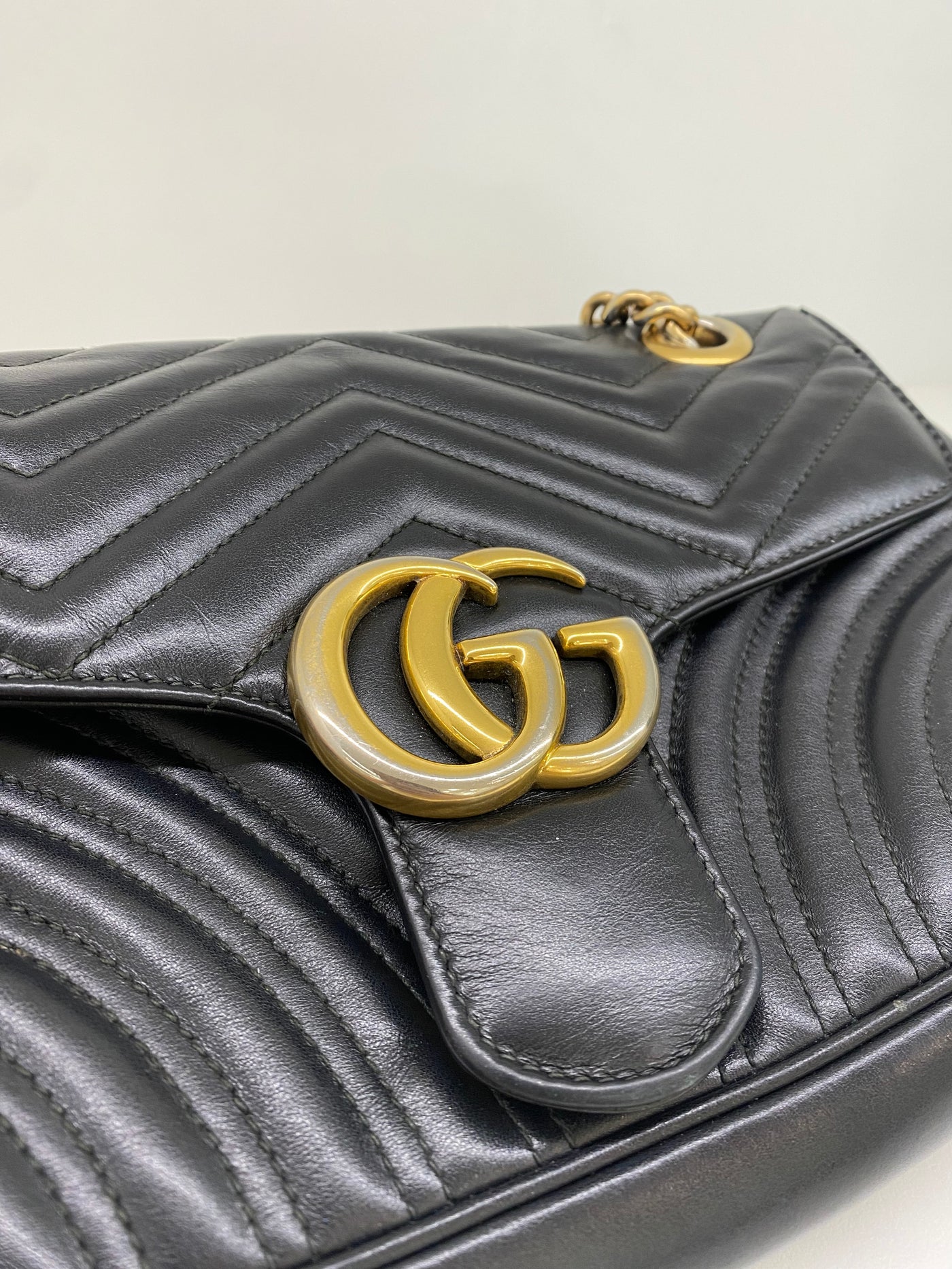 Gucci GG Marmont Black Medium