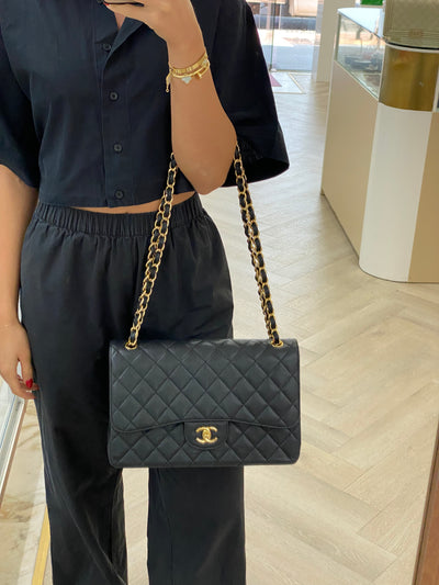 Chanel Classic Flap Jumbo Black Caviar GHW -  Year 2020