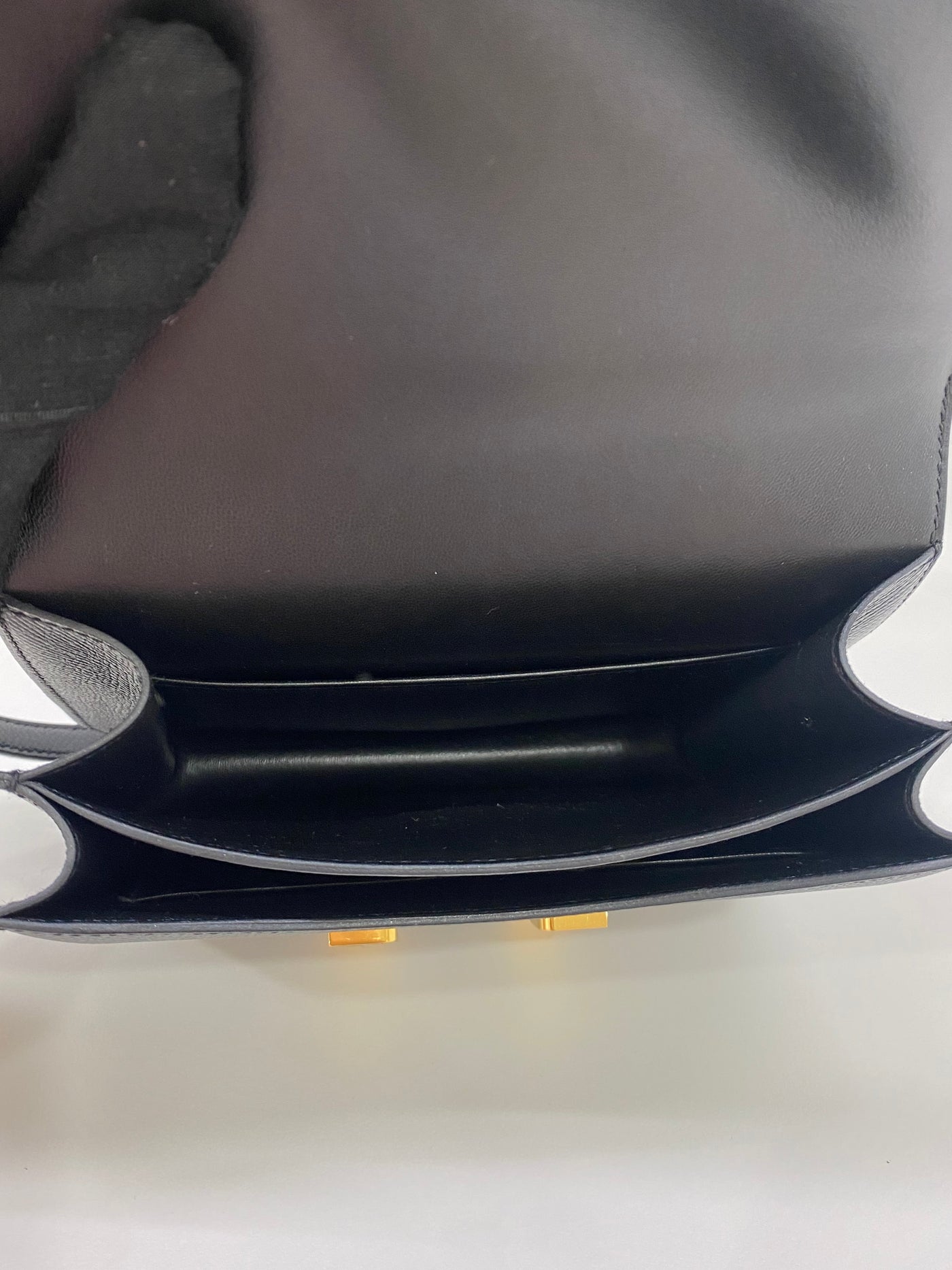 Hermes Constance 18 Noir GHW