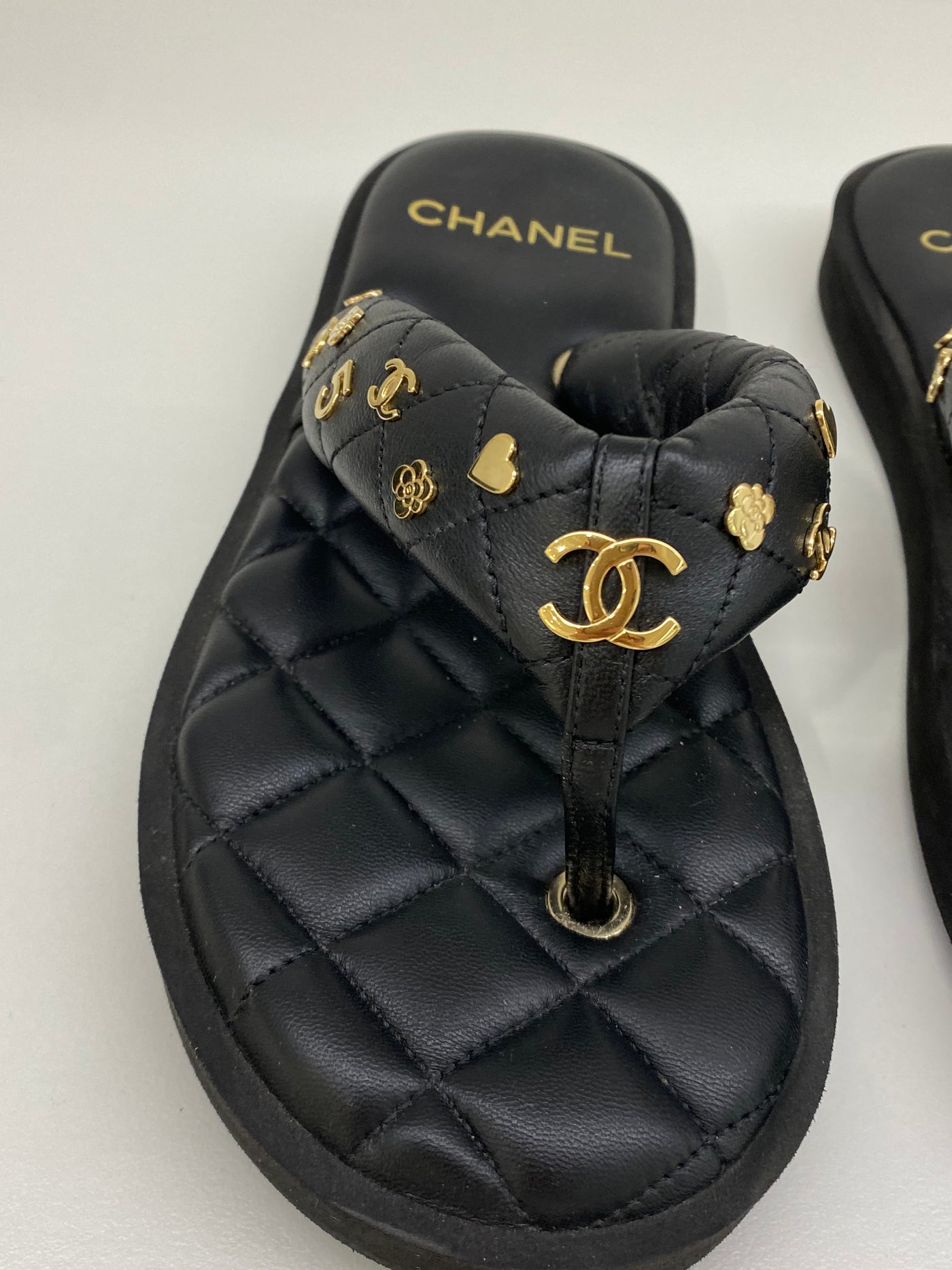 Chanel Black Thongs Size 39