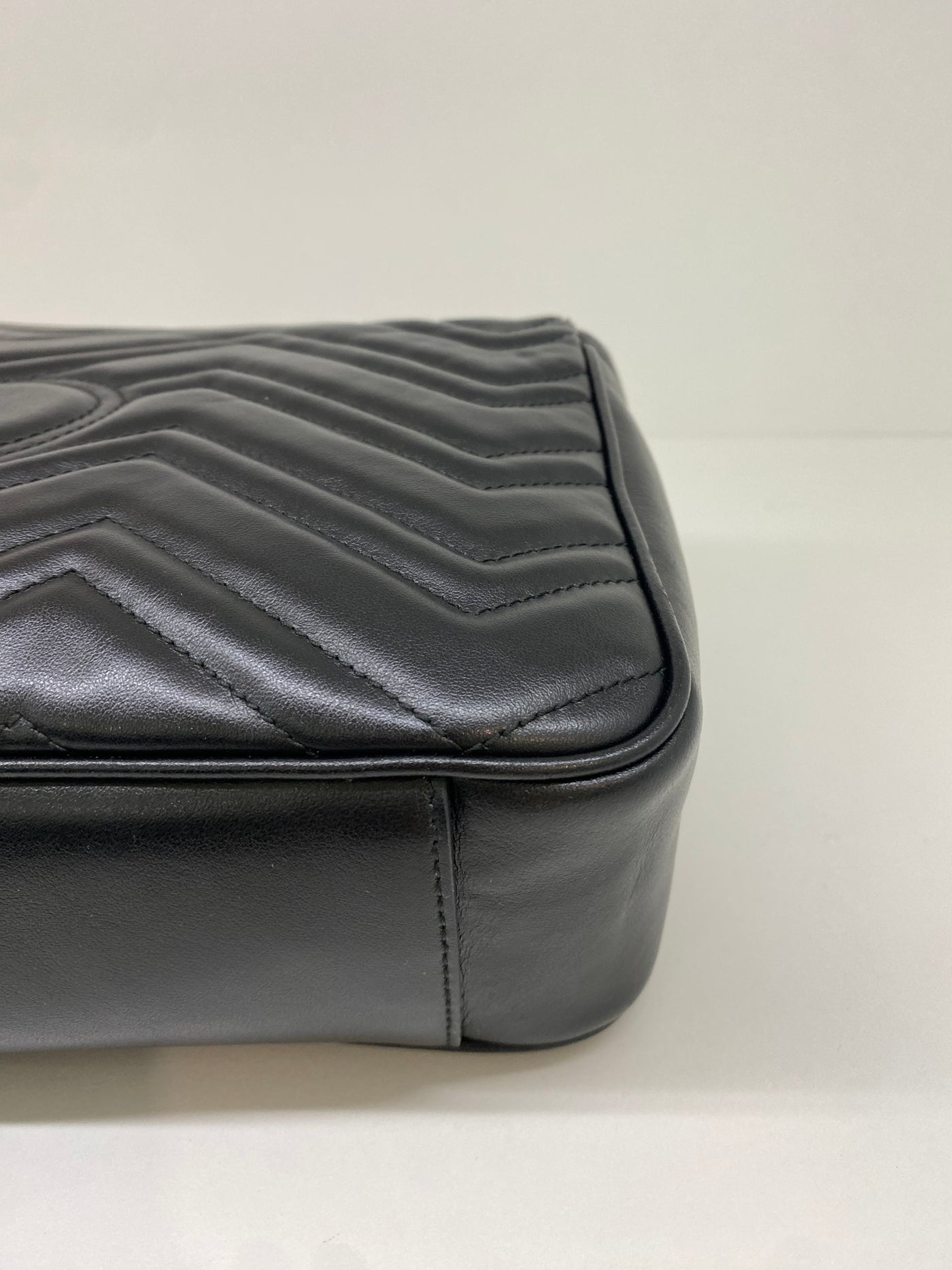 Gucci Marmont Black Large GHW