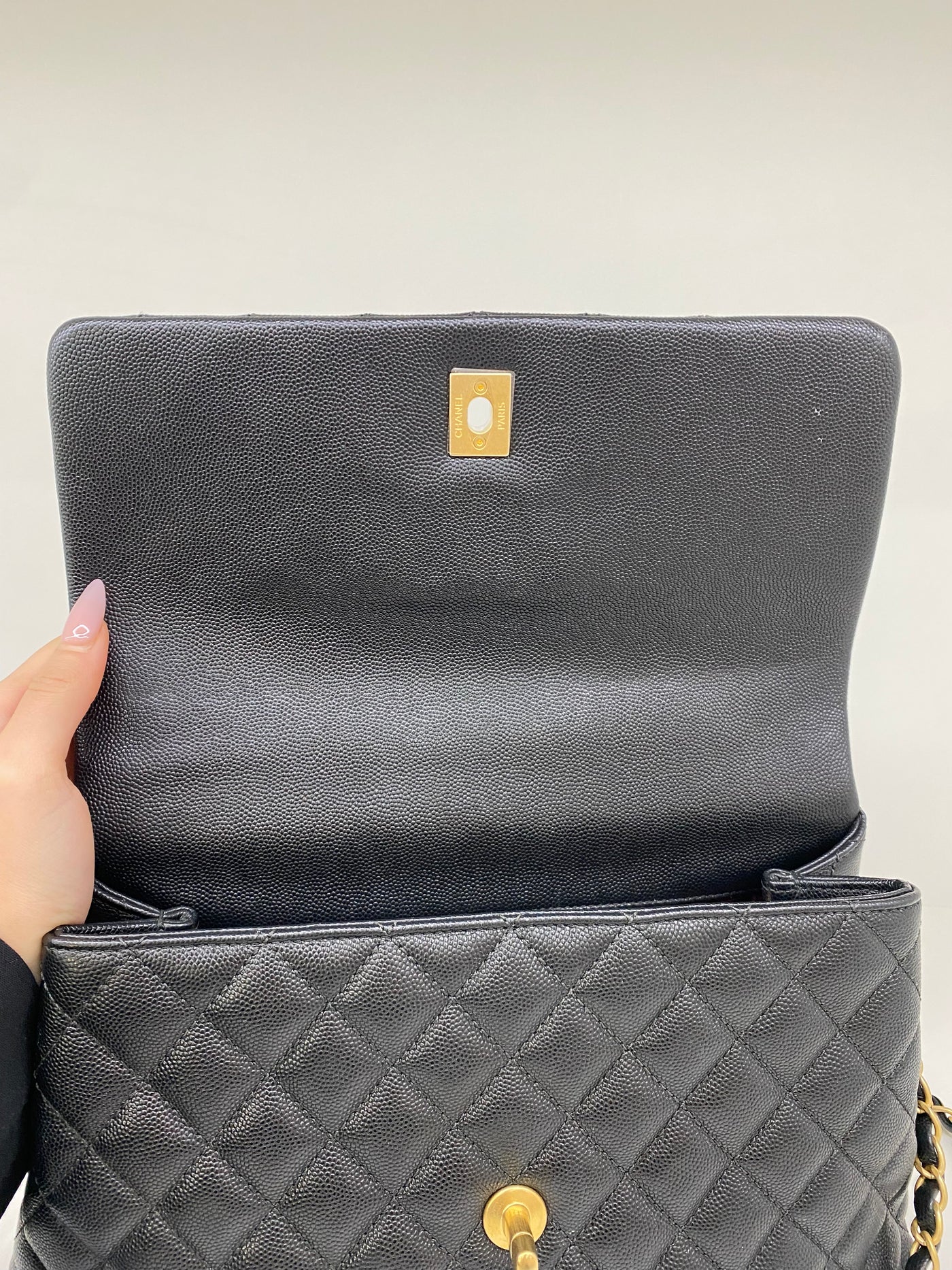 Chanel Coco Handle Black Caviar GHW